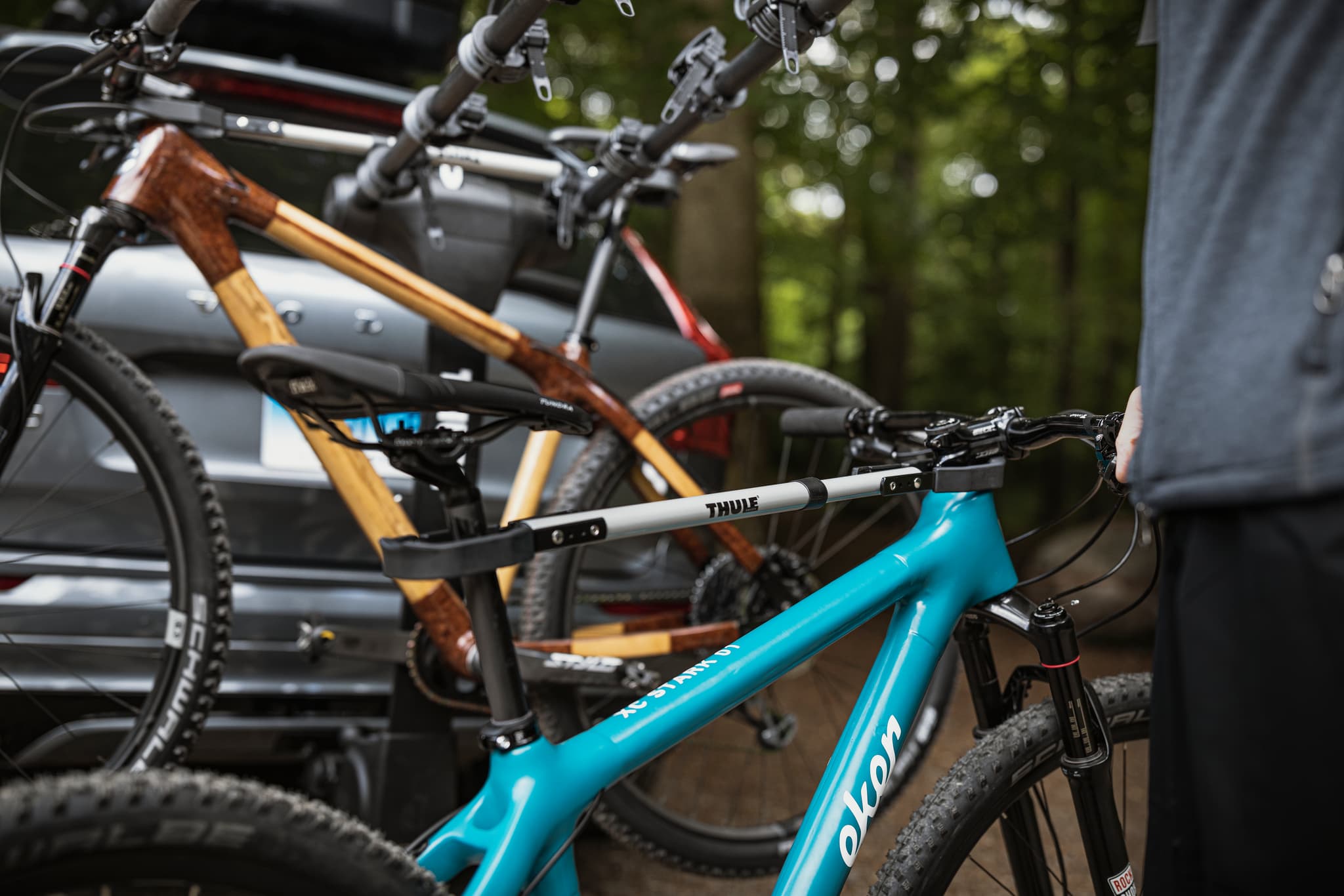 Thule Hanging Style Hitch Racks